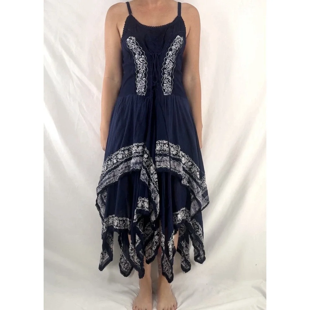 Vintage Ren Fair Peasant Dress M Embroidered Cottage Whimsical Handkerchief Hem